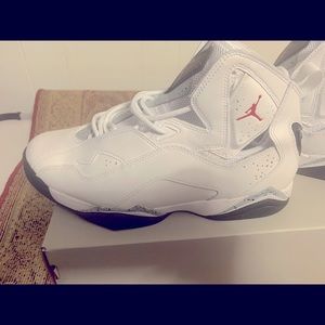 Jordan Flight shoes, excellent condition, only wore couple times, and no box.